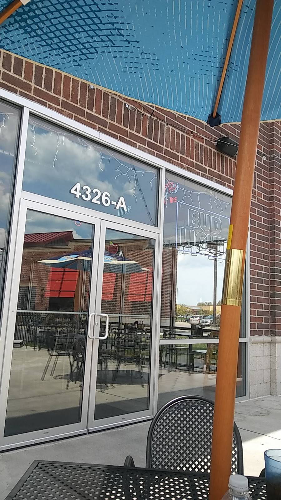 Brown Bag Burgers | restaurant | 4326 N Leavitt Rd a, Lorain, OH 44053, USA | 4402420344 OR +1 440-242-0344