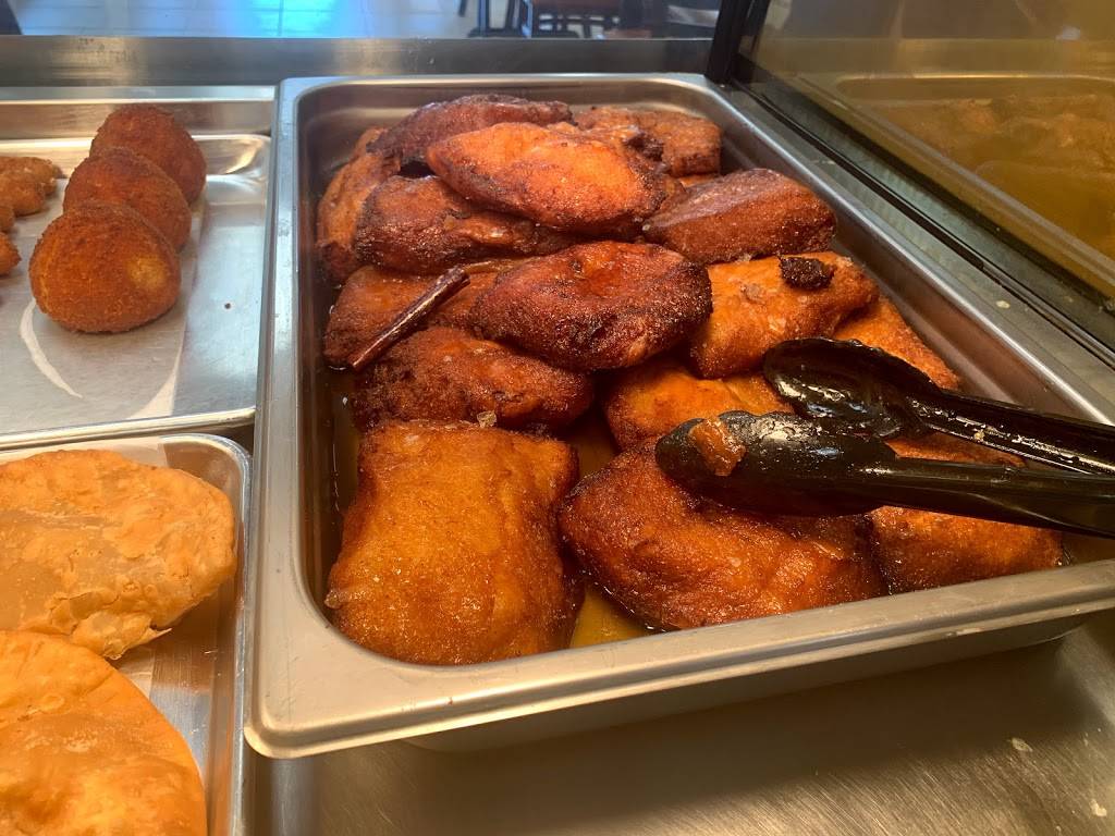 Maikel’s Kitchen #3 | restaurant | 4031 W Hillsborough Ave, Tampa, FL 33614, USA | 8134501277 OR +1 813-450-1277