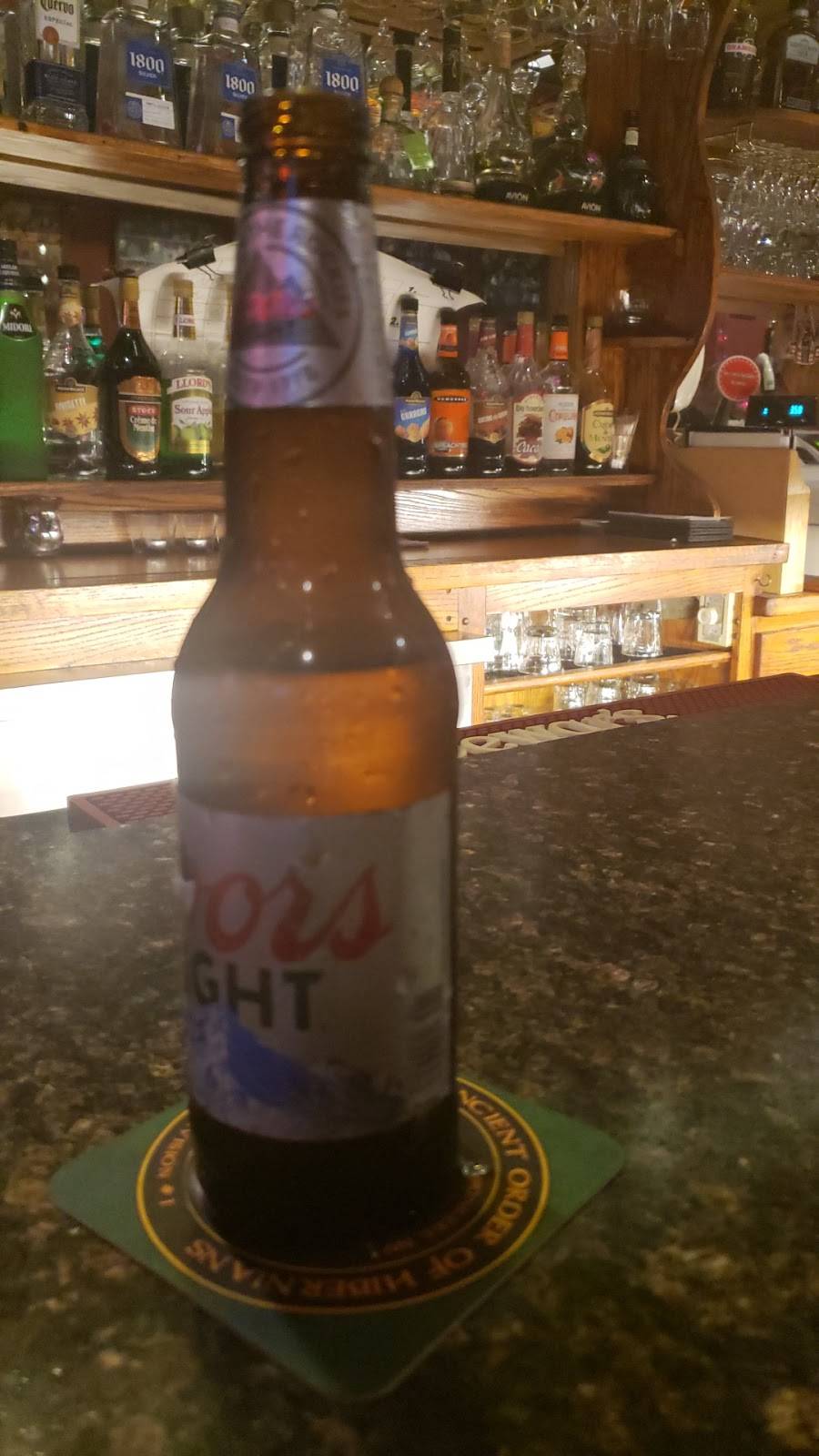 Giulios | restaurant | 53 Park Hill Ave, Yonkers, NY 10701, USA | 9143751043 OR +1 914-375-1043