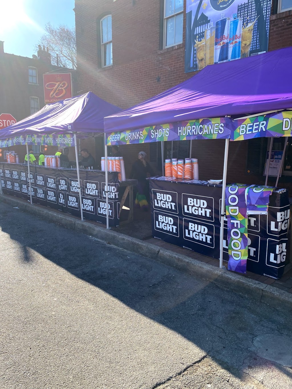 Dukes | restaurant | 2001 Menard St, St. Louis, MO 63104, USA | 3148336686 OR +1 314-833-6686