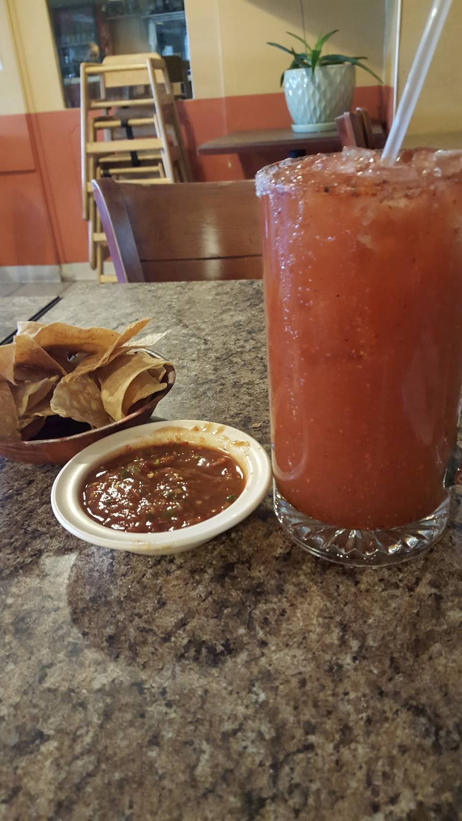 Candilejas Restaurant | restaurant | 7505 San Fernando Rd, Burbank, CA 91505, USA | 8182520129 OR +1 818-252-0129