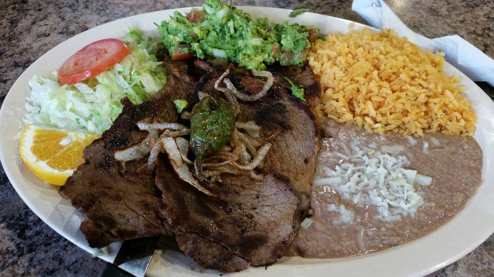 Tonys Restaurant & Mariscos | restaurant | 3605 Tweedy Blvd, South Gate, CA 90280, USA | 3235387054 OR +1 323-538-7054