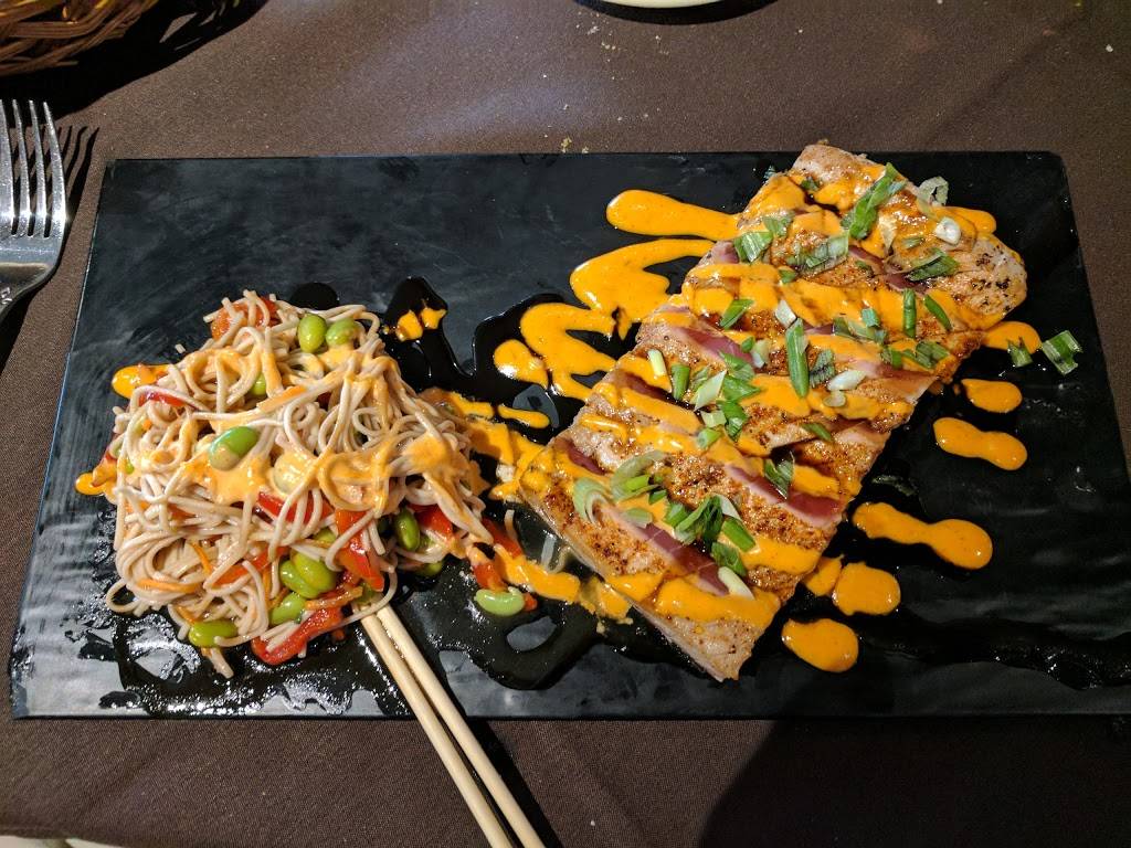 Lakehouse Grille | restaurant | 281 Daniel Webster Hwy, Meredith, NH 03253, USA | 6032795221 OR +1 603-279-5221