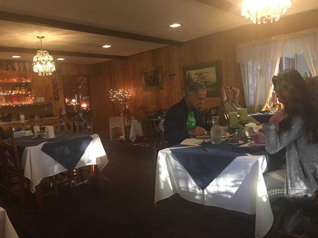 Dupuis Restaurant | restaurant | 256861 US-101, Port Angeles, WA 98362, USA | 3604578033 OR +1 360-457-8033