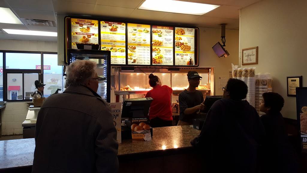 Golden Chick | meal takeaway | 1610 S Fort Hood St, Killeen, TX 76542, USA | 2545547939 OR +1 254-554-7939