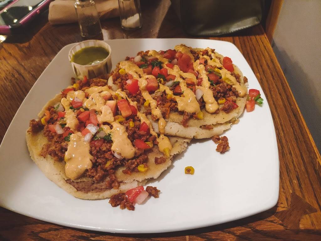 Monses Pupuseria | restaurant | 115 S 25th St, Colorado Springs, CO 80904, USA | 7194730877 OR +1 719-473-0877