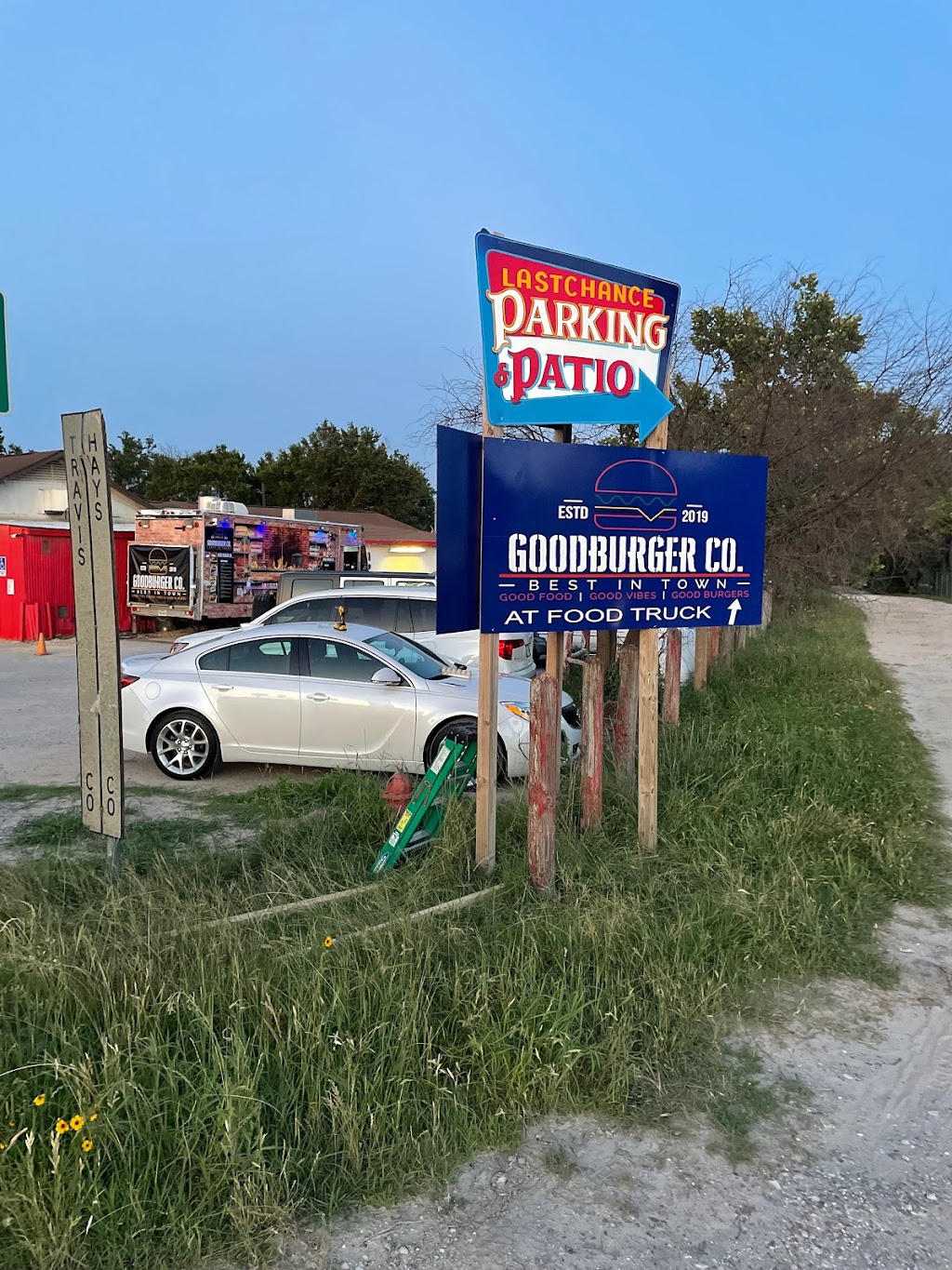 Good Burger Co. ‘Best In Town” | restaurant | 12013 US-290, Austin, TX 78737, USA | 8305103550 OR +1 830-510-3550