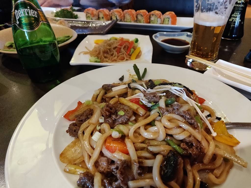 Ichiban Sushi House - Japanese and Korean Restaurant | restaurant | 3315 Fairview St #4, Burlington, ON L7N 3N9, Canada | 9056343636 OR +1 905-634-3636