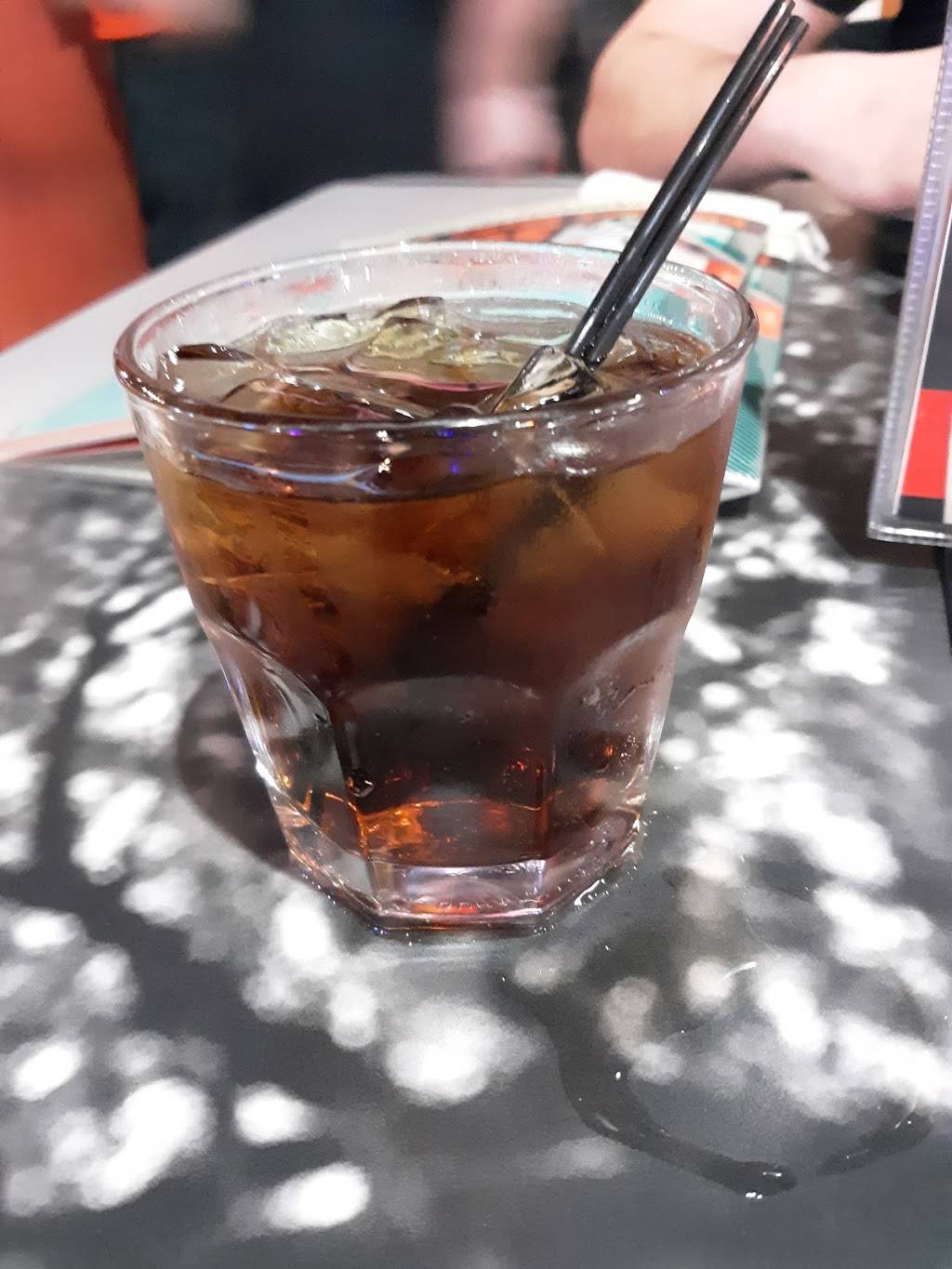 Sickies Garage Burgers & Brews | restaurant | 1203 Cornhusker Rd, Bellevue, NE 68123, USA | 5319993352 OR +1 531-999-3352