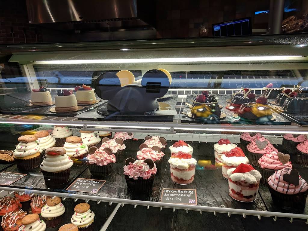 The Artists Palette | restaurant | 1960 Broadway, Orlando, FL 32830, USA | 4079393463 OR +1 407-939-3463