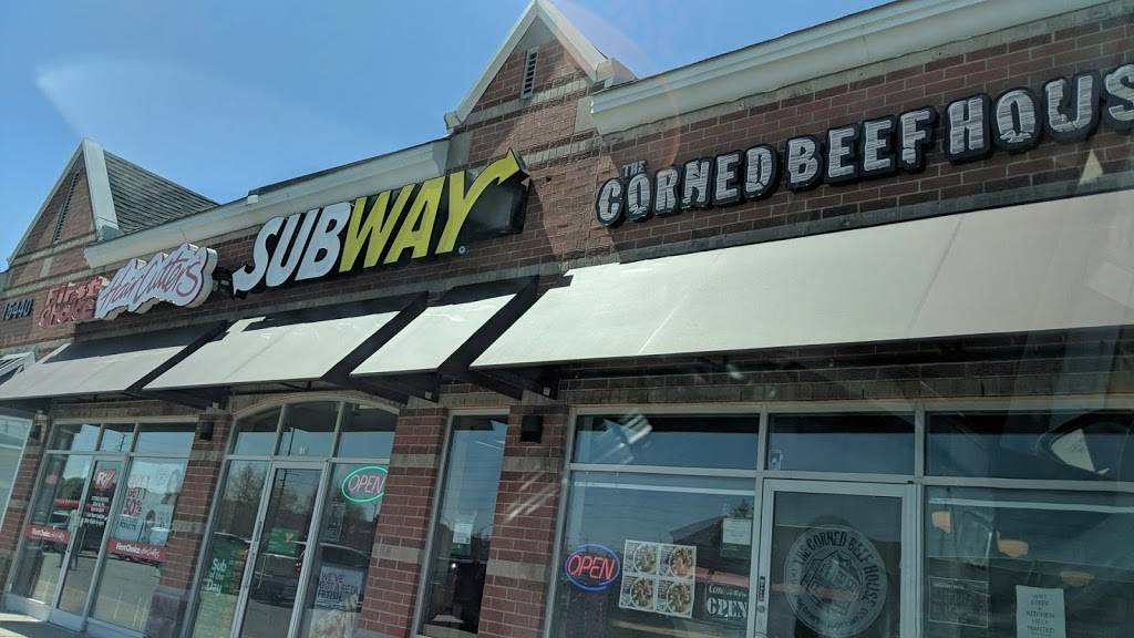 Subway | restaurant | 15440 Bayview Ave Aurora Centre Bldg B, Unit B06, Aurora, ON L4G 7J1, Canada | 9057268080 OR +1 905-726-8080