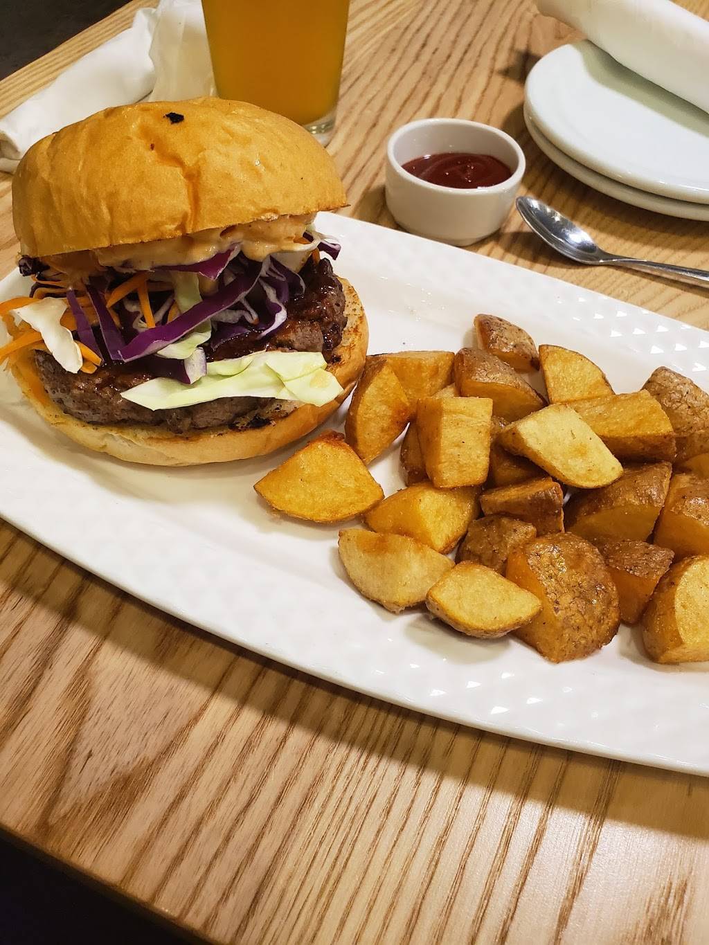 Choun Kitchen | restaurant | 39 Queen St E Unit 102, Cambridge, ON N3C 2A7, Canada | 5192609000 OR +1 519-260-9000