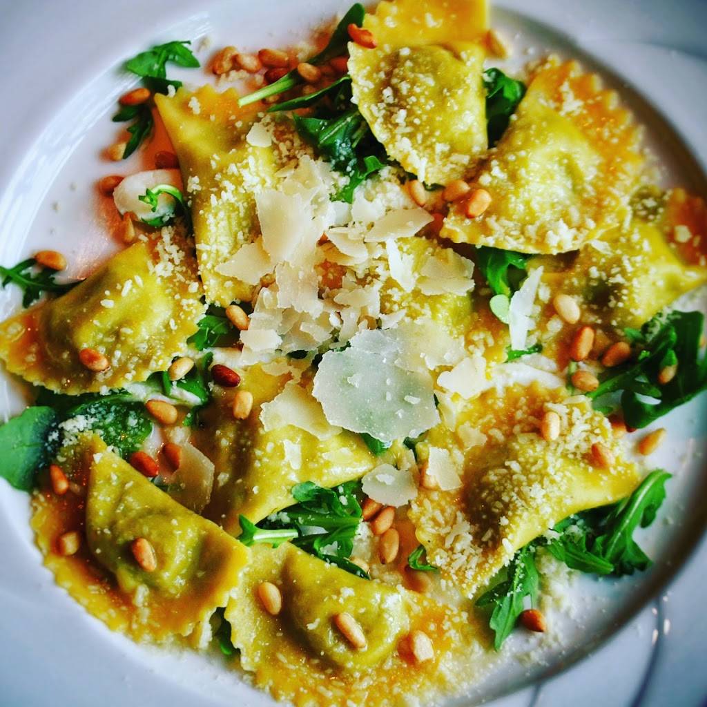 Karls Cabin Restaurant & Banquet Center in Plymouth, MI ???? | restaurant | 6005 Gotfredson Rd, Plymouth, MI 48170, USA | 7344558450 OR +1 734-455-8450