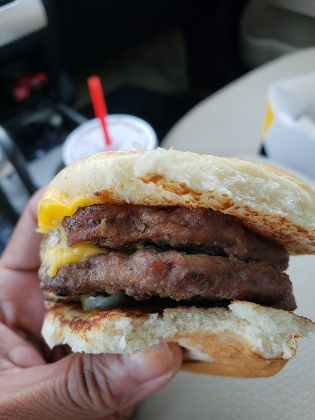 Hardees | restaurant | 5373 Bannister Rd, Kansas City, MO 64137, USA | 8169664550 OR +1 816-966-4550