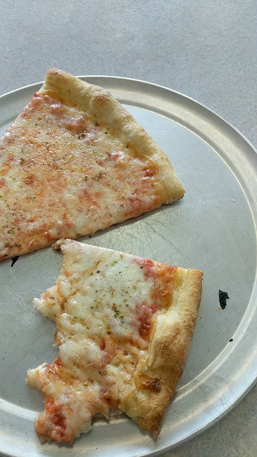 Florios Restaurant & Pizzeria | restaurant | 37 Gill Ln, Iselin, NJ 08830, USA | 7322833444 OR +1 732-283-3444