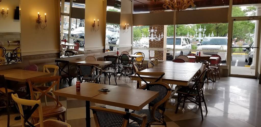 Pita Pouch | restaurant | 1112 W Broad St, Falls Church, VA 22046, USA | 7035345300 OR +1 703-534-5300