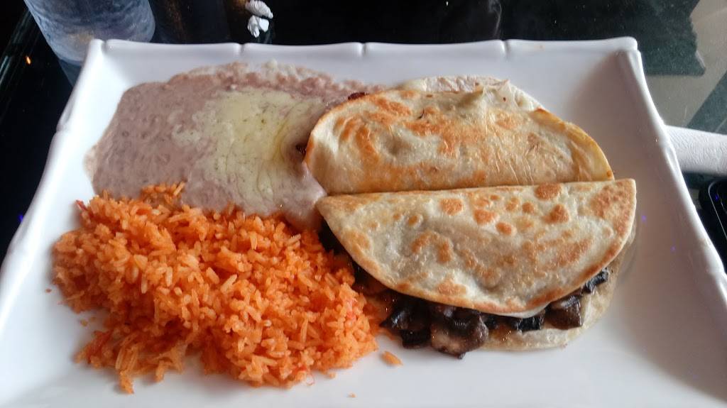 Ensenada Mexican Restaurant | restaurant | 2824 Virginia Beach Blvd, Virginia Beach, VA 23452, USA | 7576311090 OR +1 757-631-1090