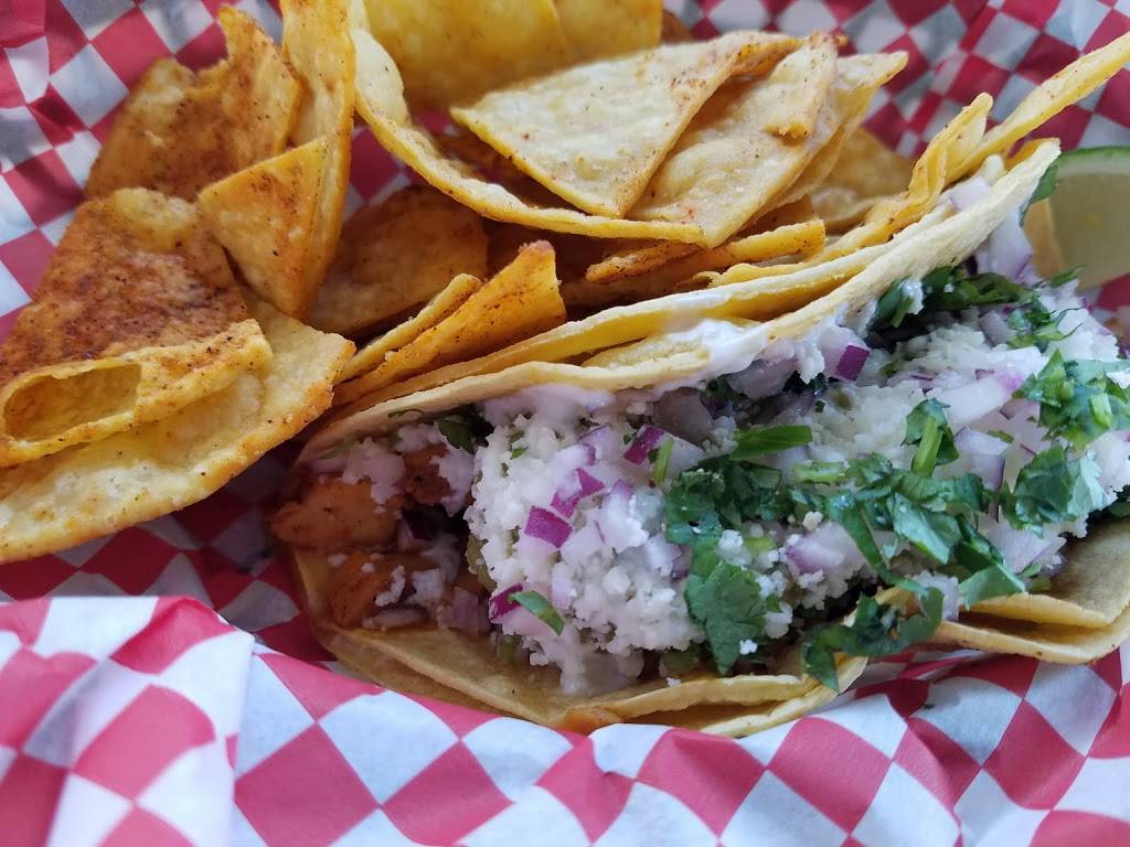 Messys Tacos & Treats | restaurant | 3987 Taylor Rd, Loomis, CA 95650, USA | 9162592646 OR +1 916-259-2646