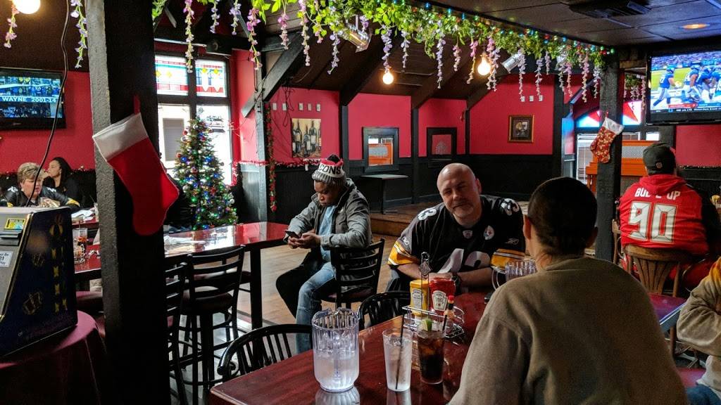 Alley Cat Restaurant | restaurant | 2 S Whiting St, Alexandria, VA 22304, USA | 7034610450 OR +1 703-461-0450