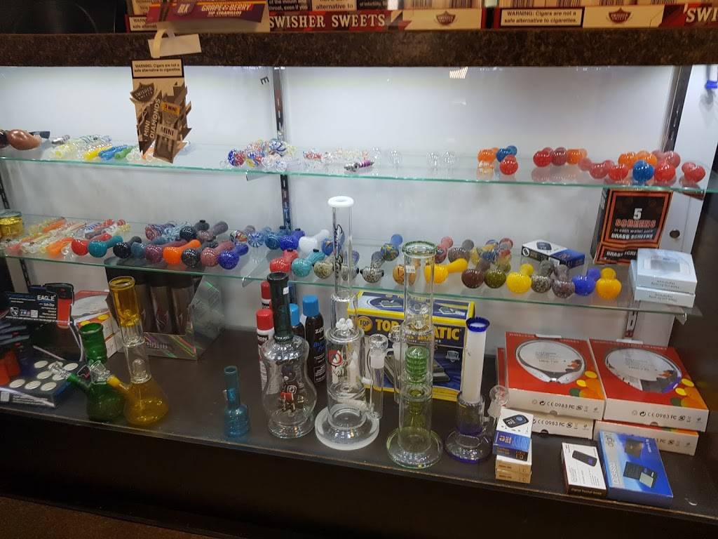 Rains Market & Eatery | restaurant | 106 Rains Ave, Nashville, TN 37203, USA | 6156477466 OR +1 615-647-7466