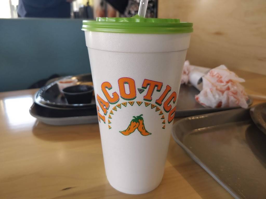 Taco Tico | restaurant | 3110 Pimlico Pkwy, Lexington, KY 40517, USA | 8594074300 OR +1 859-407-4300