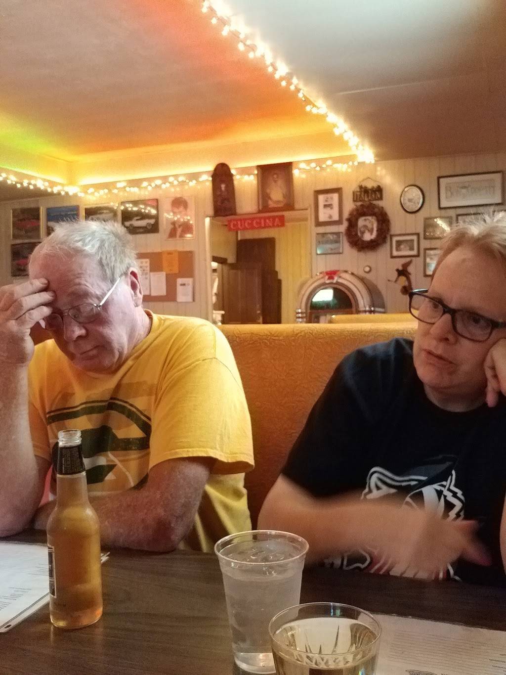 Pizza King Joe | restaurant | 400 Silver St, Ironwood, MI 49938, USA | 9069320989 OR +1 906-932-0989