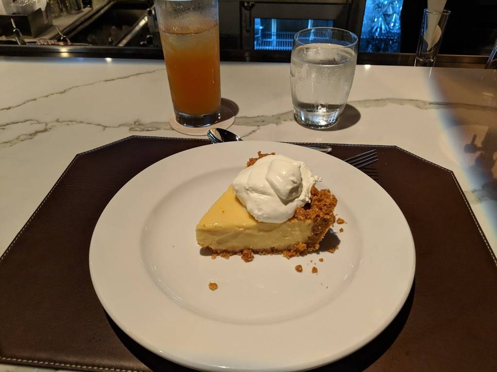 Bricktops | restaurant | 2800 US-280, Birmingham, AL 35223, USA | 2055180772 OR +1 205-518-0772