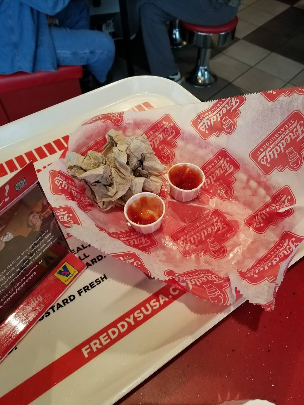 Freddys Frozen Custard & Steakburgers | restaurant | 1940 E Tipton St, Seymour, IN 47274, USA | 8123733397 OR +1 812-373-3397