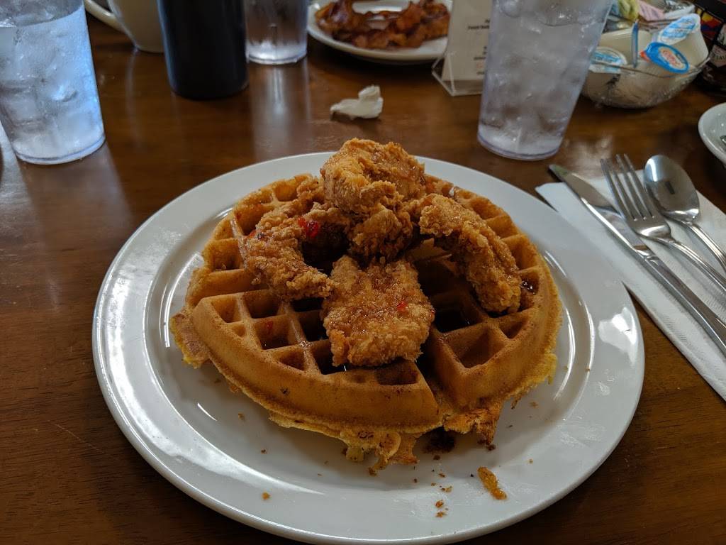 Cafe 393 on Main | restaurant | 393 E Main St #6b, Hendersonville, TN 37075, USA | 6152658578 OR +1 615-265-8578