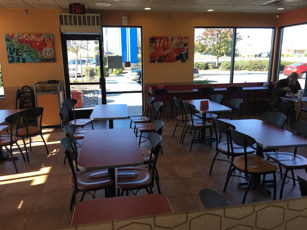 Jack in the Box | restaurant | 3970 County Rd 89, Dunnigan, CA 95937, USA | 5307244022 OR +1 530-724-4022