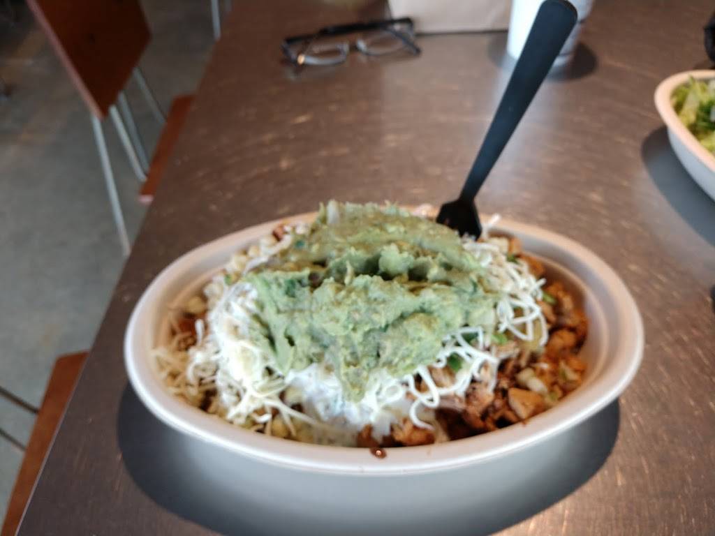 Chipotle Mexican Grill | restaurant | 4733 U.S. 9 #200, Howell, NJ 07731, USA | 7323643937 OR +1 732-364-3937