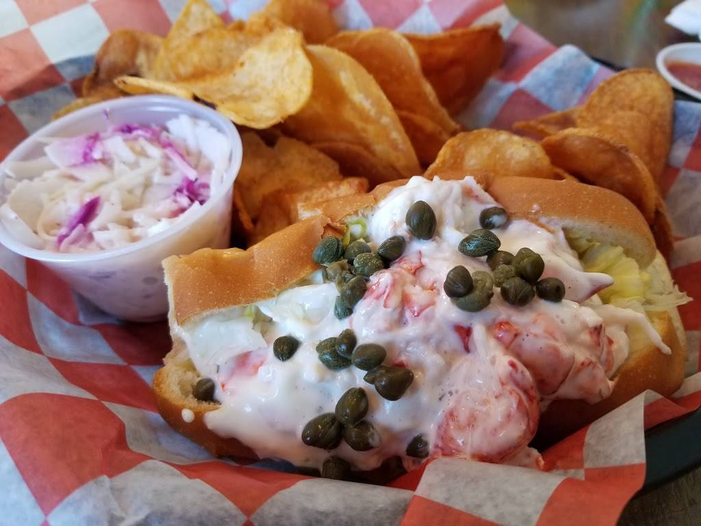 Sea Salt Lobster Restaurant | restaurant | 660 Main St, Saco, ME 04072, USA | 2074941178 OR +1 207-494-1178