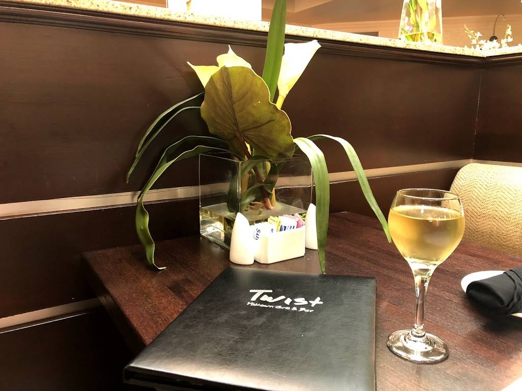 Twist Midtown Grill & Bar | restaurant | 1770 US-45 BYP, Jackson, TN 38305, USA | 7316646900 OR +1 731-664-6900