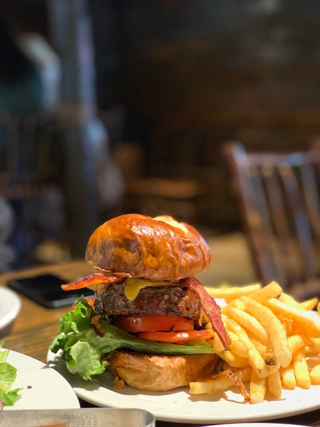 Kirkwood Inn and Saloon | restaurant | CA-88, Kirkwood, CA 95646, USA | 2092587304 OR +1 209-258-7304