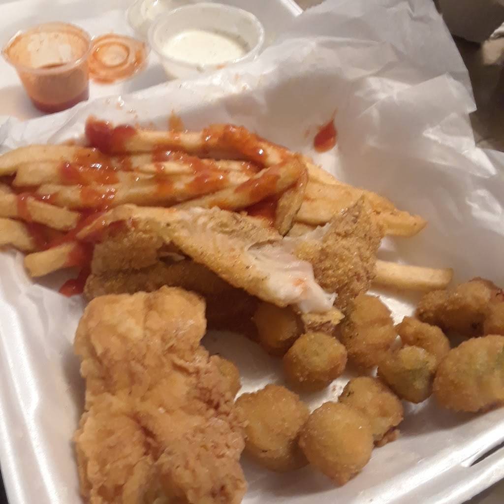 J J Fish & Chicken | restaurant | 20225 Eight Mile Rd, Detroit, MI 48219, USA | 3135339950 OR +1 313-533-9950