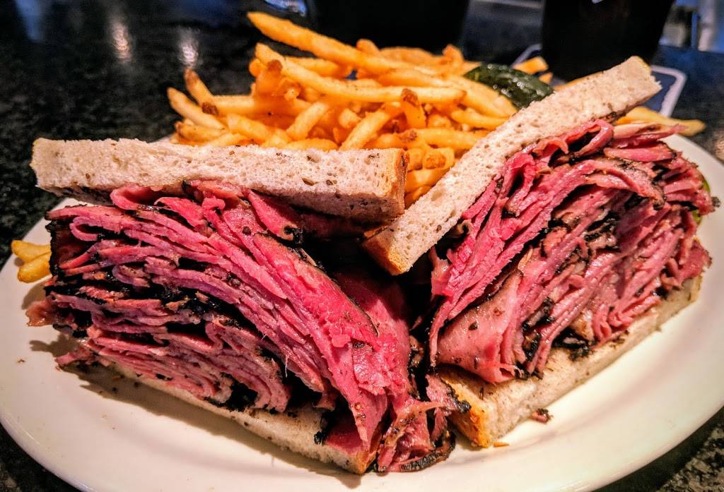 Lesters | restaurant | 9906 Clayton Rd, St. Louis, MO 63124, USA | 3149940055 OR +1 314-994-0055