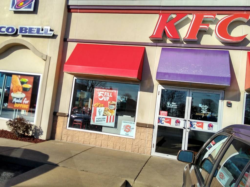 Taco Bell | meal takeaway | 130 Duvick Ave, Sandwich, IL 60548, USA | 8157861882 OR +1 815-786-1882