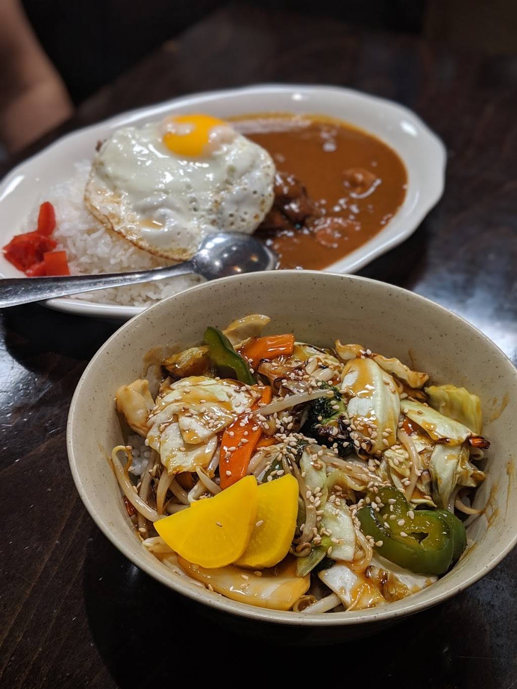 Cafe Mami | restaurant | 1815 Massachusetts Ave, Cambridge, MA 02140, USA | 6175479130 OR +1 617-547-9130