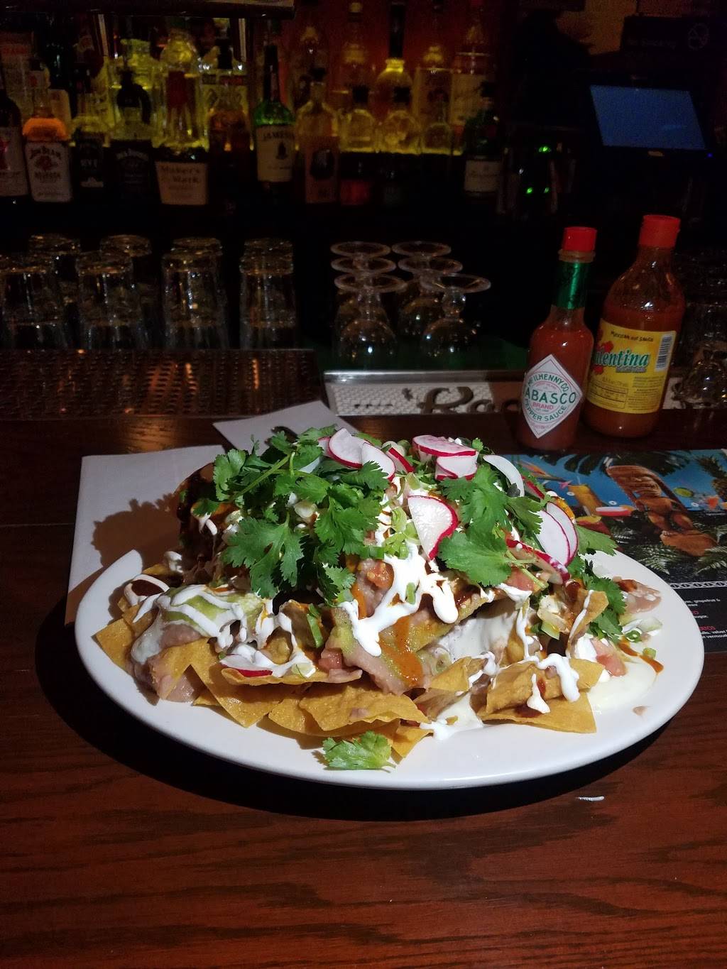 El Cortez | restaurant | 17 Ingraham St, Brooklyn, NY 11206, USA | 3475992976 OR +1 347-599-2976