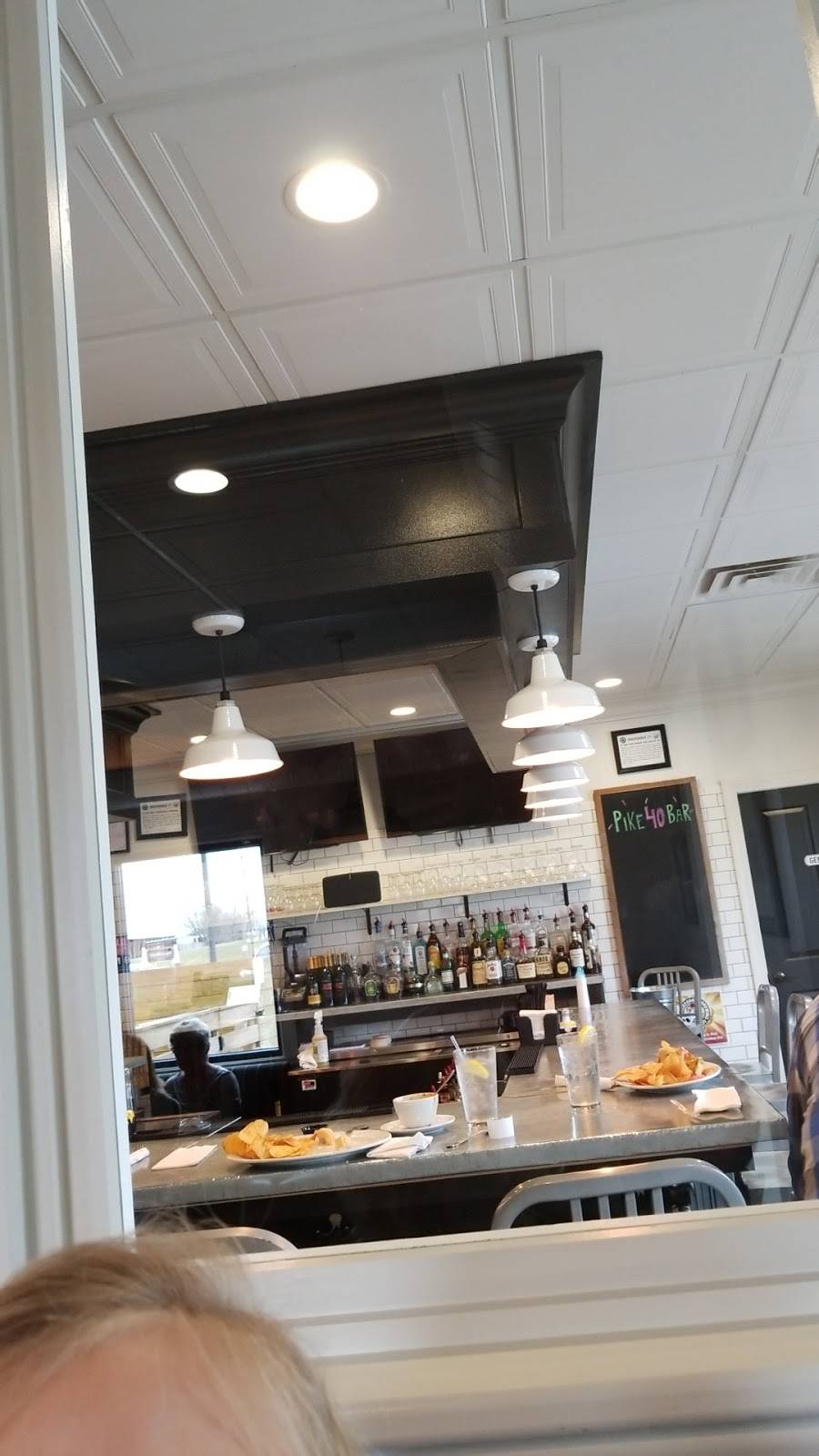 The Pike 40 | restaurant | 41010 National Rd, Belmont, OH 43718, USA | 7407820001 OR +1 740-782-0001