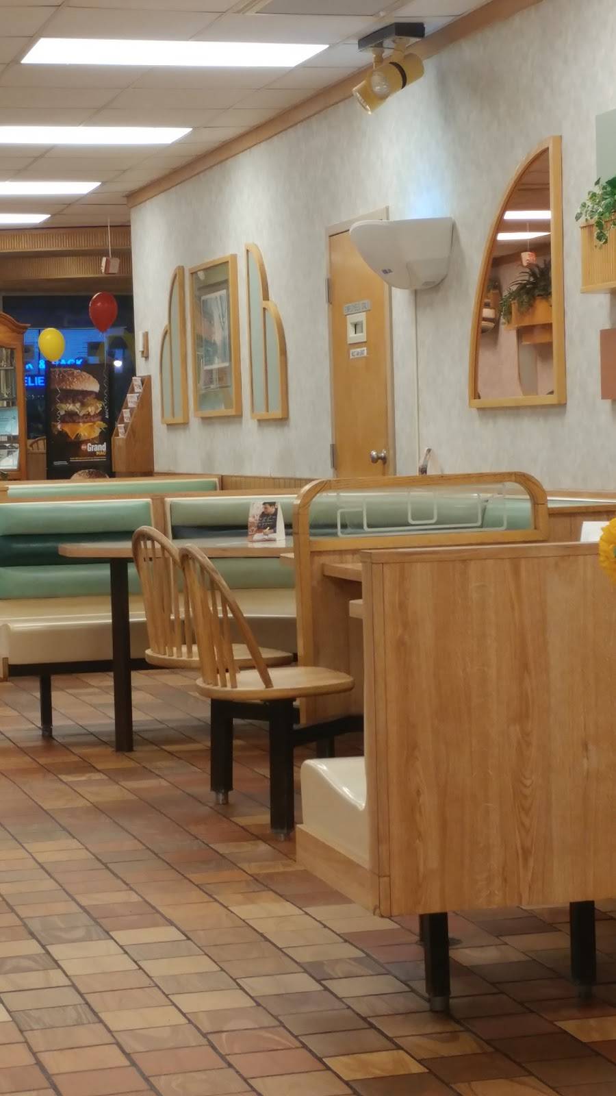 McDonalds | cafe | 718 Canton Rd NW, Carrollton, OH 44615, USA | 3306277770 OR +1 330-627-7770