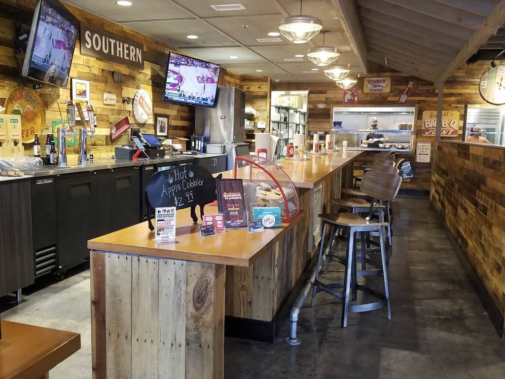 Willie Jewells Old School Bar-B-Q - Peachtree City | restaurant | 2015 GA-54 #101, Peachtree City, GA 30269, USA | 7707311926 OR +1 770-731-1926