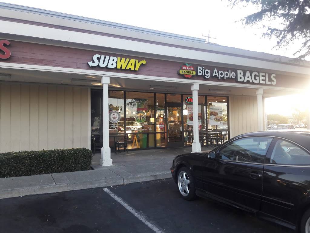 Big Apple Bagels | bakery | 3040 Castro Valley Blvd, Castro Valley, CA 94546, USA | 5102757667 OR +1 510-275-7667