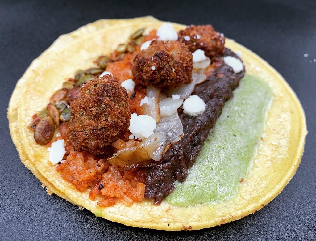 EZ Eats Kitchen | restaurant | 641 Mill St Suite 100, San Marcos, TX 78666, USA | 8326062755 OR +1 832-606-2755