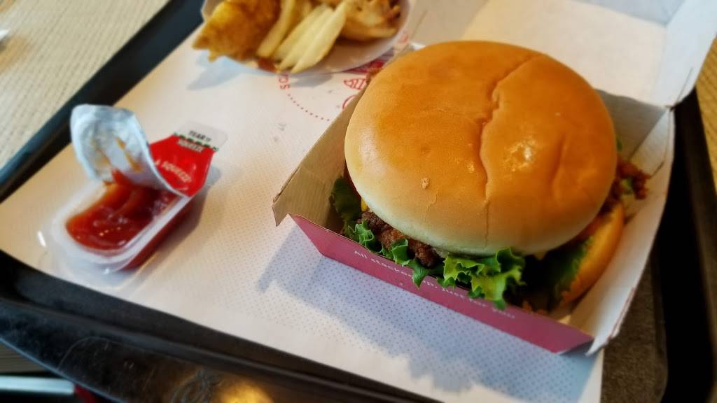 Chick-fil-A | restaurant | 467 Connecticut Ave, Norwalk, CT 06854, USA | 2038310196 OR +1 203-831-0196