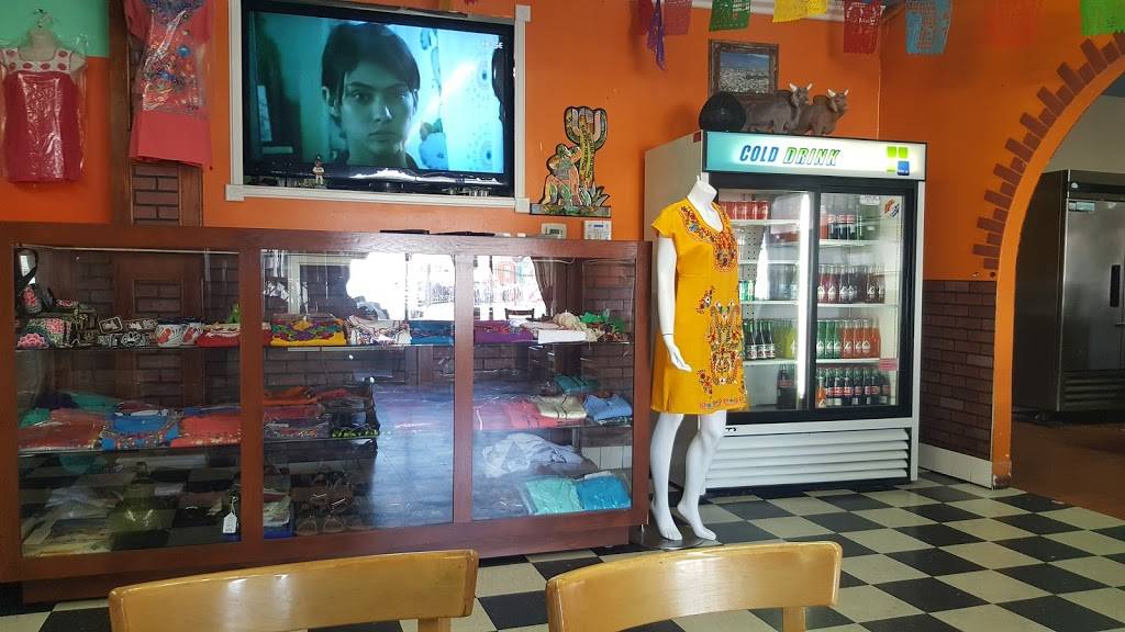 Lindo Oaxaca | restaurant | 322 E Washington Blvd, Los Angeles, CA 90015, USA | 2137498723 OR +1 213-749-8723