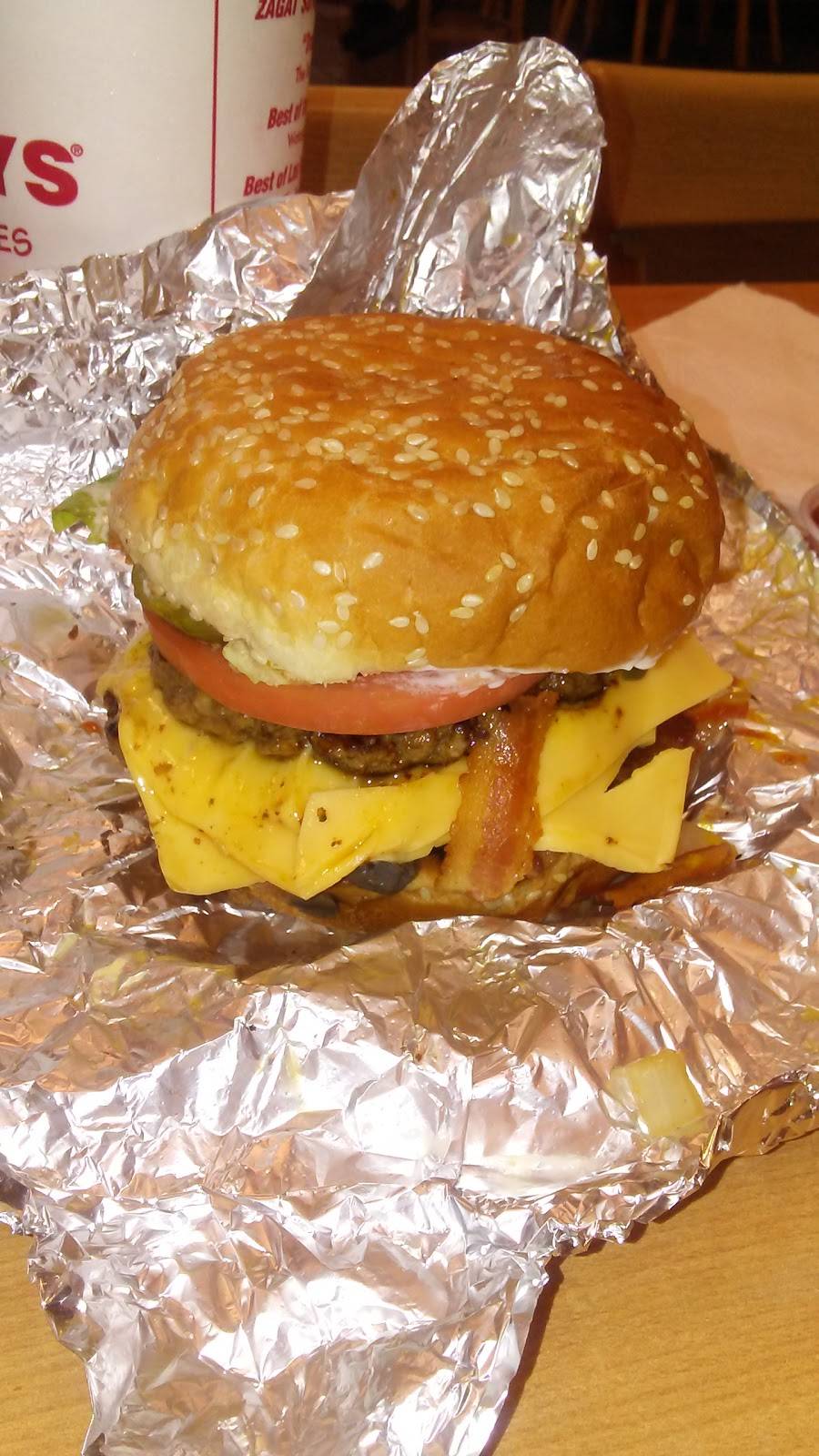Five Guys | meal takeaway | 15840 S Harlem Ave, Orland Park, IL 60462, USA | 7084441140 OR +1 708-444-1140