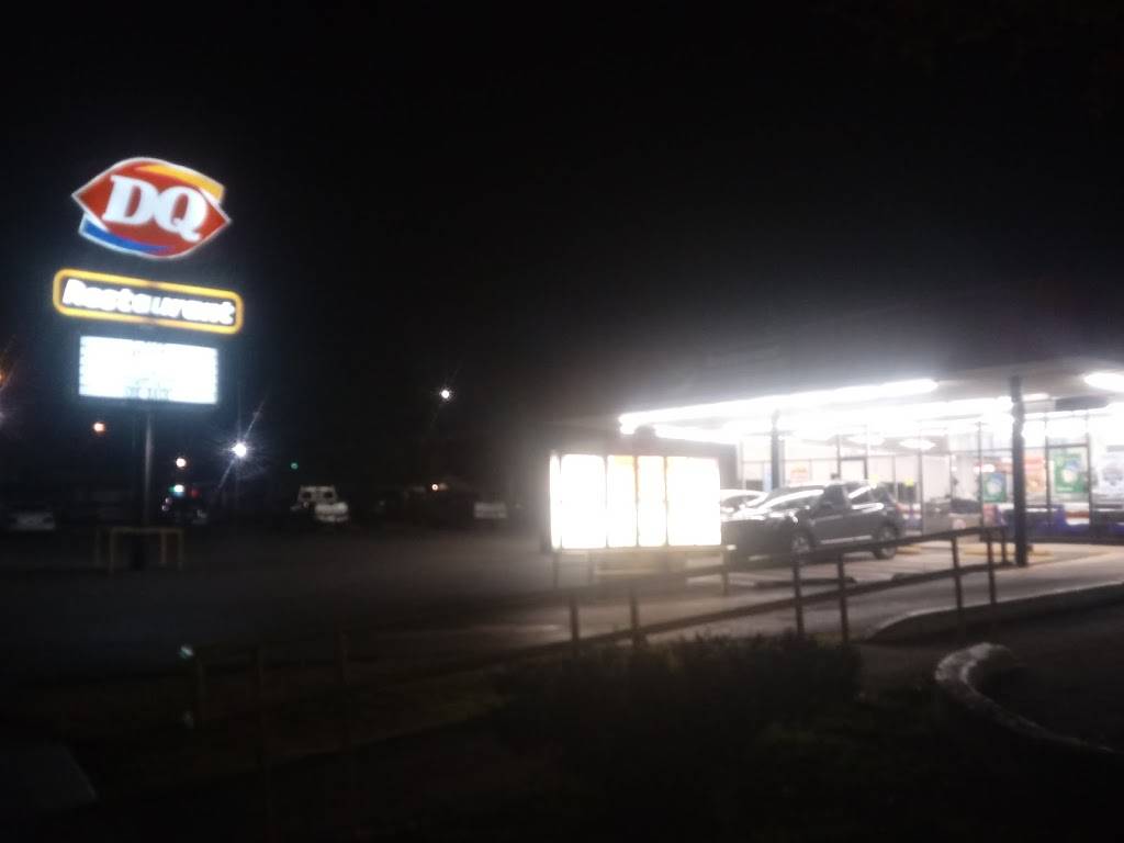 Dairy Queen Restaurant | restaurant | 1255 S General McMullen Dr, San Antonio, TX 78237, USA | 2104351251 OR +1 210-435-1251