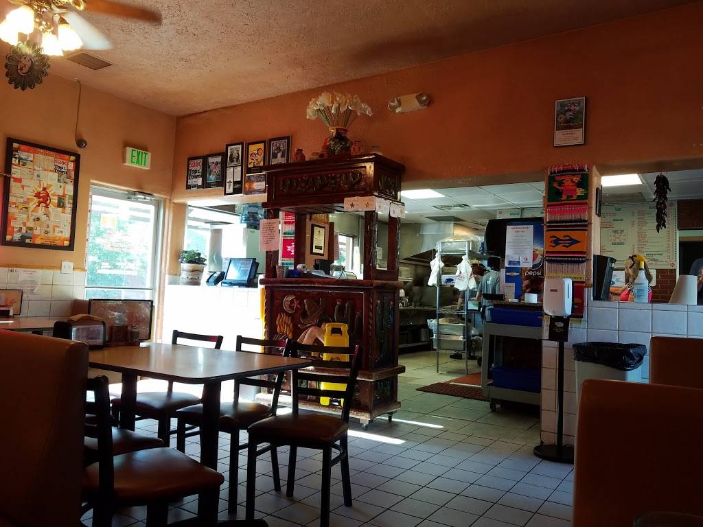 Santiagos Mexican Restaurant | restaurant | 1150 E Bridge St, Brighton, CO 80601, USA | 3036596393 OR +1 303-659-6393