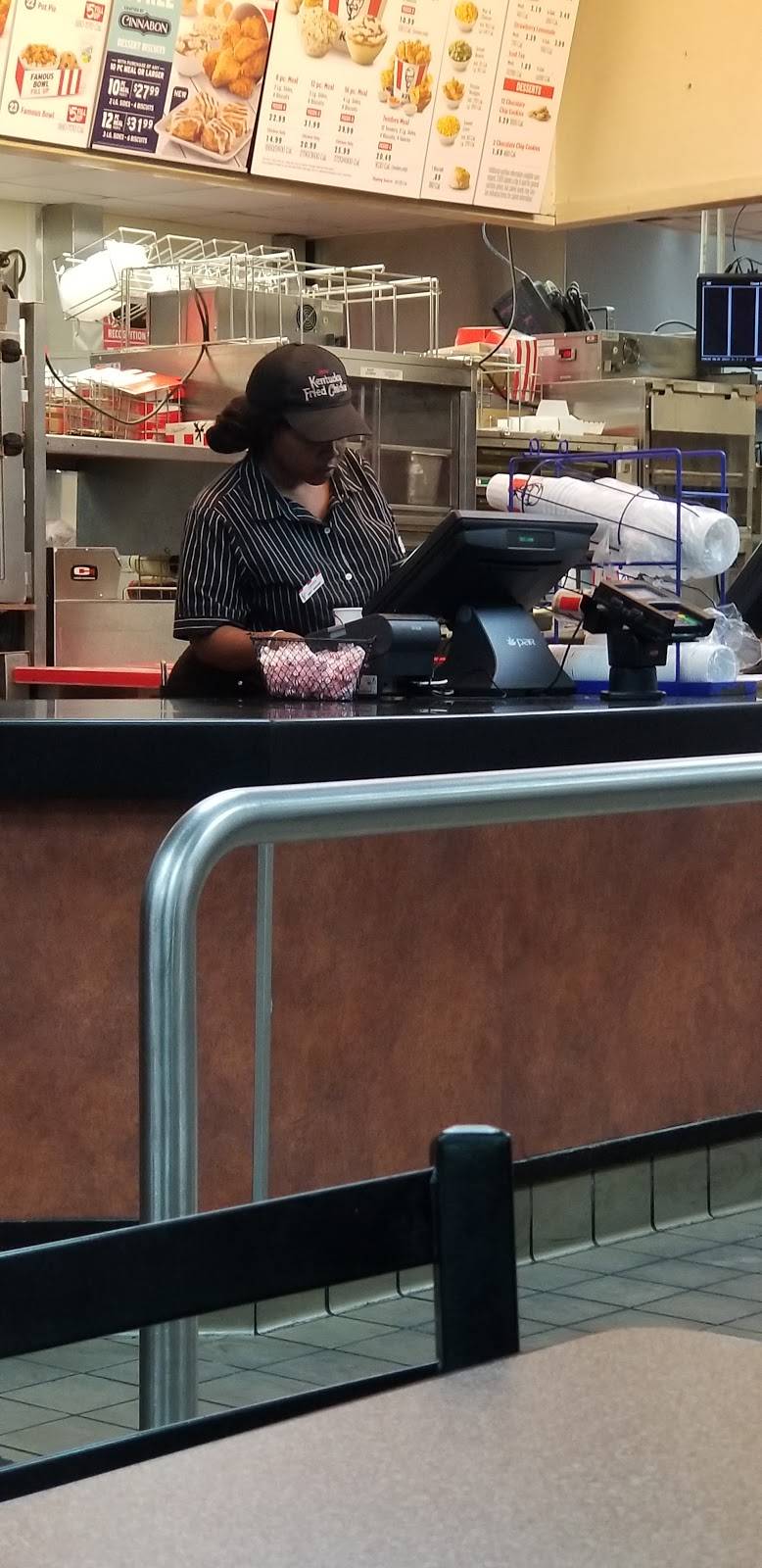 KFC | restaurant | 6808 Atlanta Hwy, Montgomery, AL 36117, USA | 3343967049 OR +1 334-396-7049